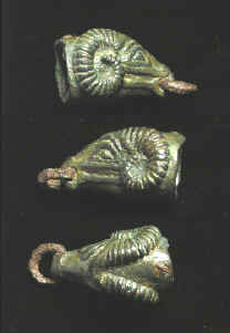 9304.JPG (76633 bytes)